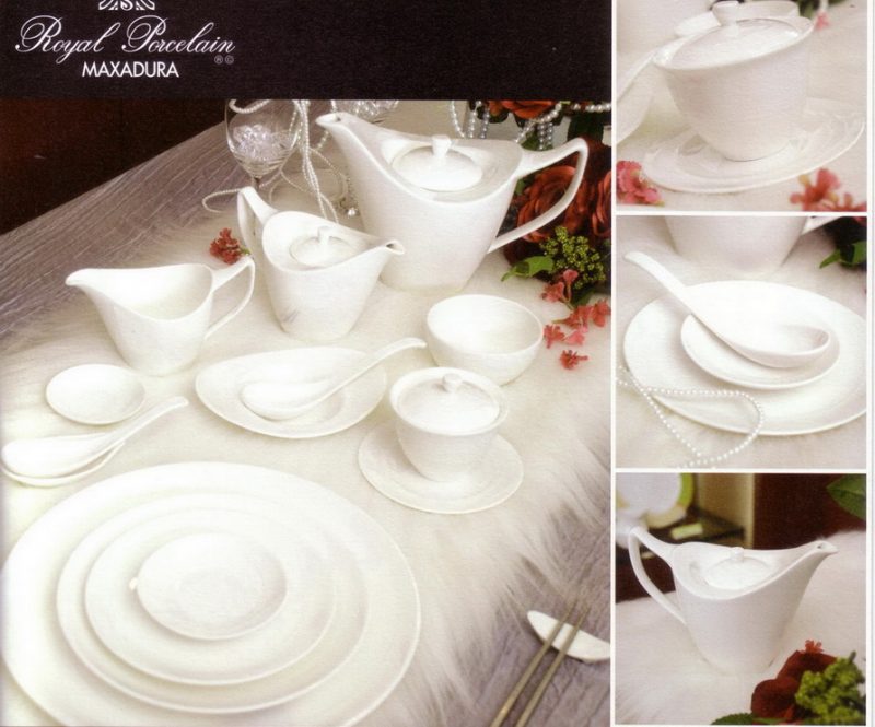 Royal Porcelain "SILK" collection, this concept of this collection derived from the beauty of the silk fabric which has remarkable texture appearance. The weaving texture of silk that give the feeling of soft and tenderness. Your delightful dining experience will be " Smooth & Vibrant as Silk"